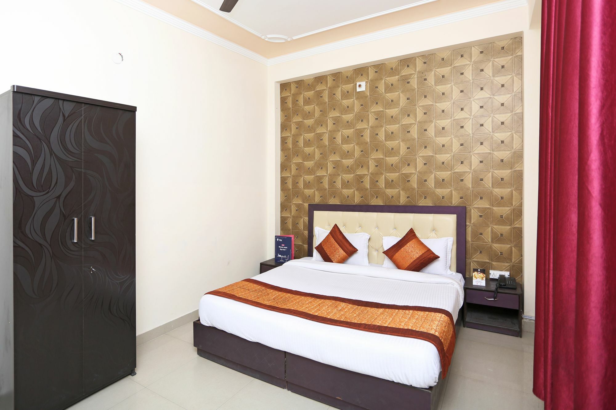 Super Hotel O Mahal New Delhi Eksteriør bilde